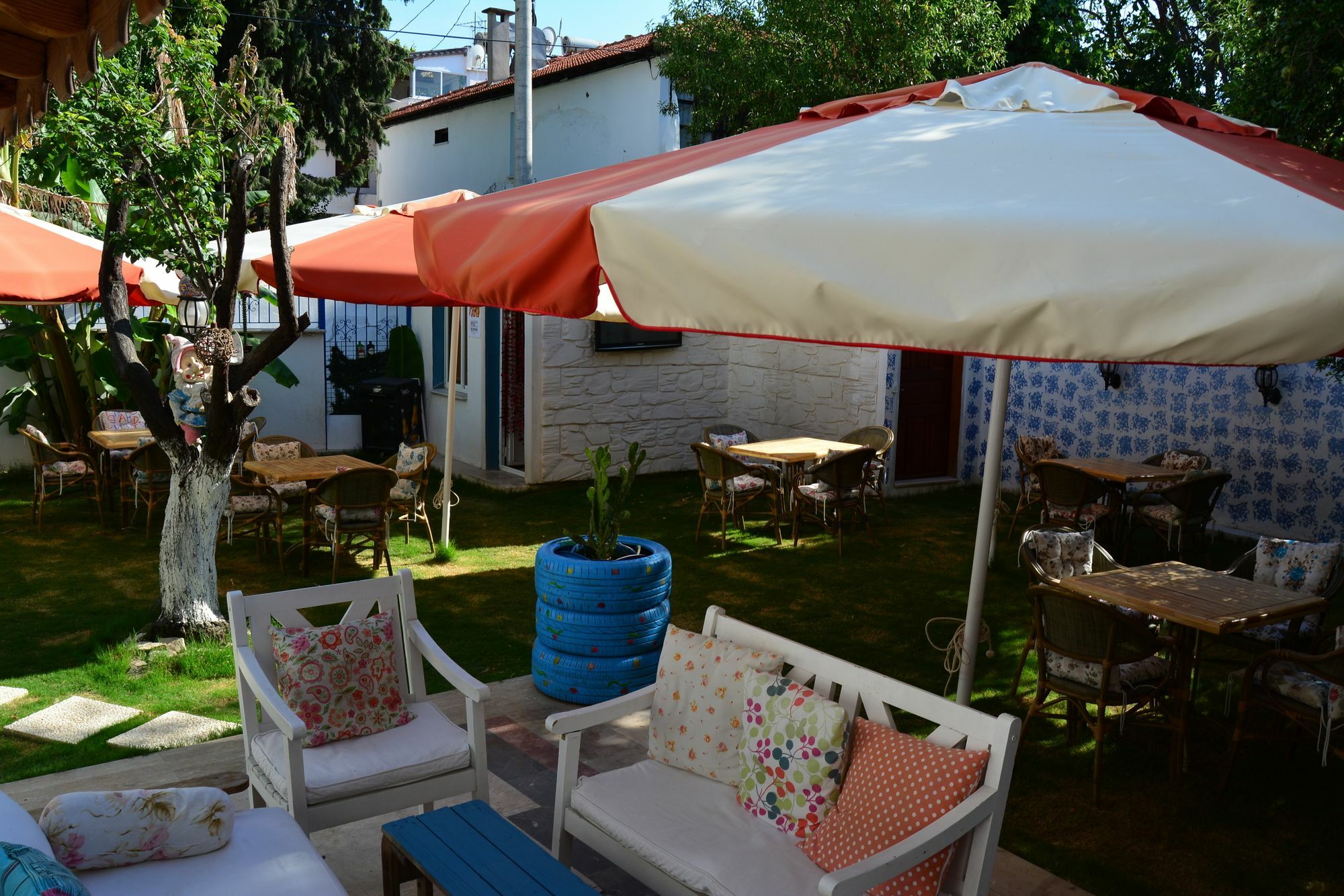 Mavi Butik Apart Çeşme Eksteriør bilde